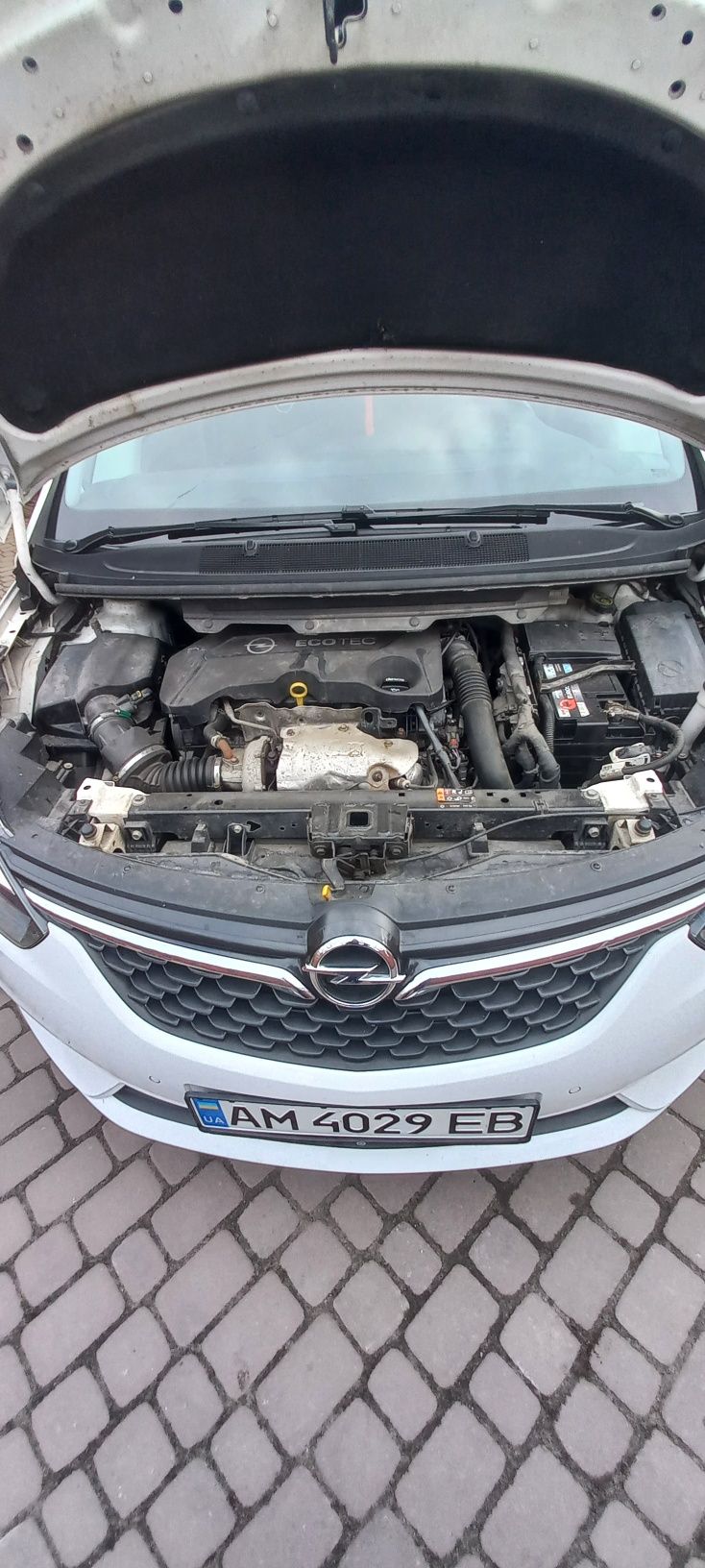 Opel zafira tourer 2016 рік, 2л. Дизель,пробіг240000 автомат, ціна 14.