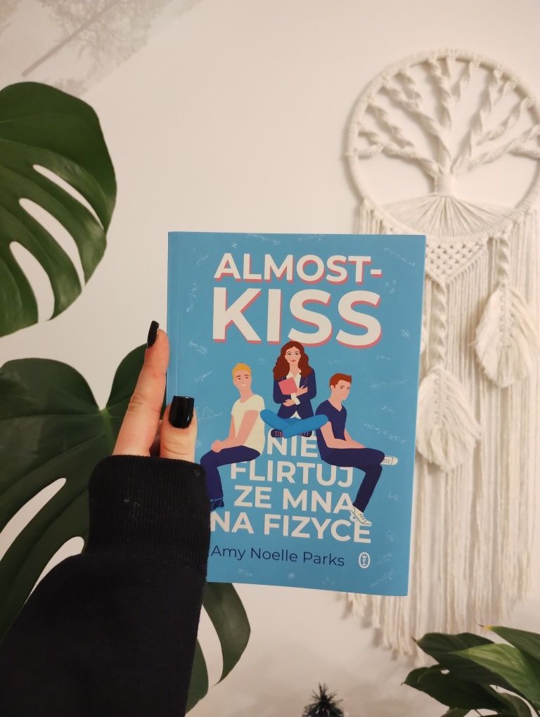 almost-kiss Amy Noelle Parks almost kiss