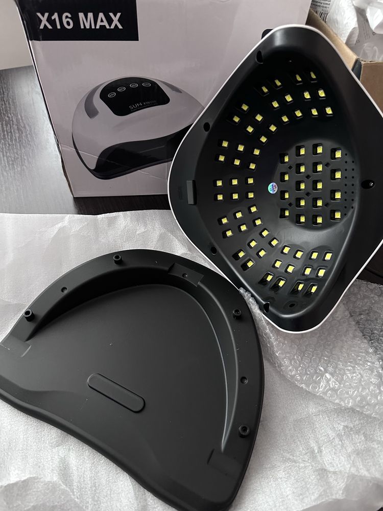 Lampa do paznokci SUN X16 MAX o mocy 320 watt.