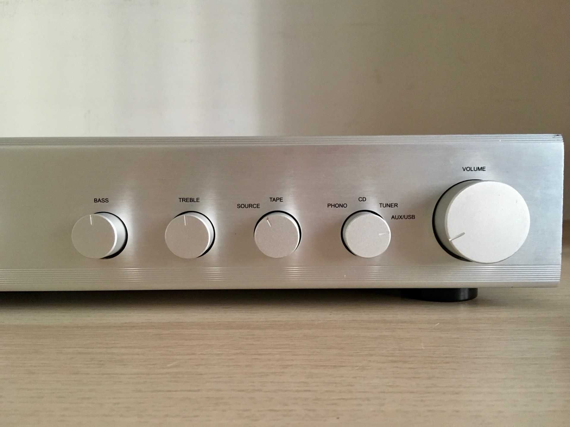 Amplificador AMC XIA 50