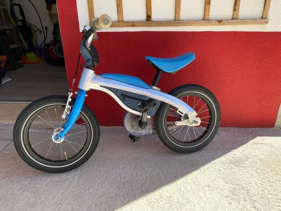 Bicicleta BMW criança