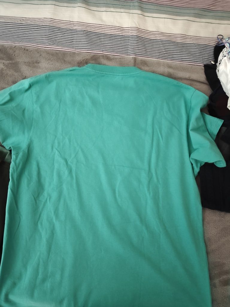 T-shirt Carhartt original Snek M nova