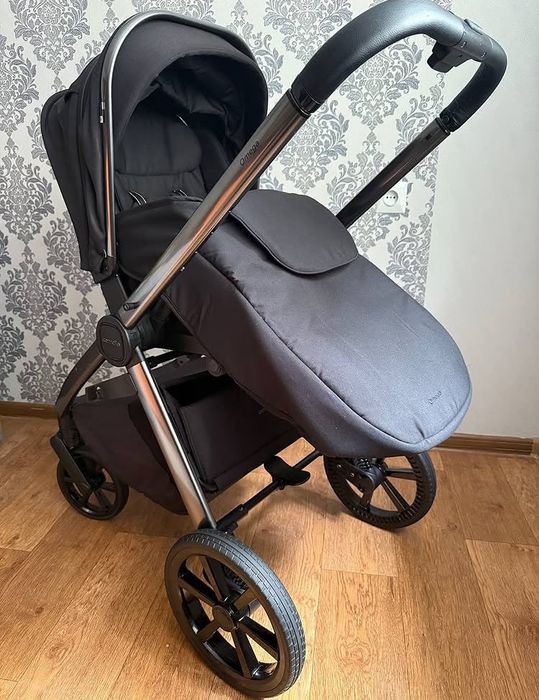 Візок CARRELLO Omega Black 2 в 1