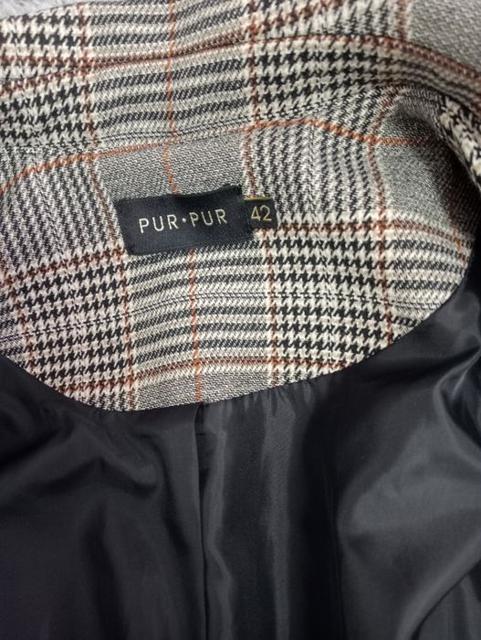 Жіночий піджак 42 розміру