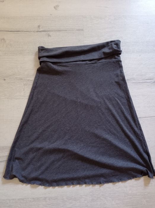Spódnica do kolan