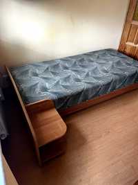 Tapczan/łóżko z dodatkową półką 200x90