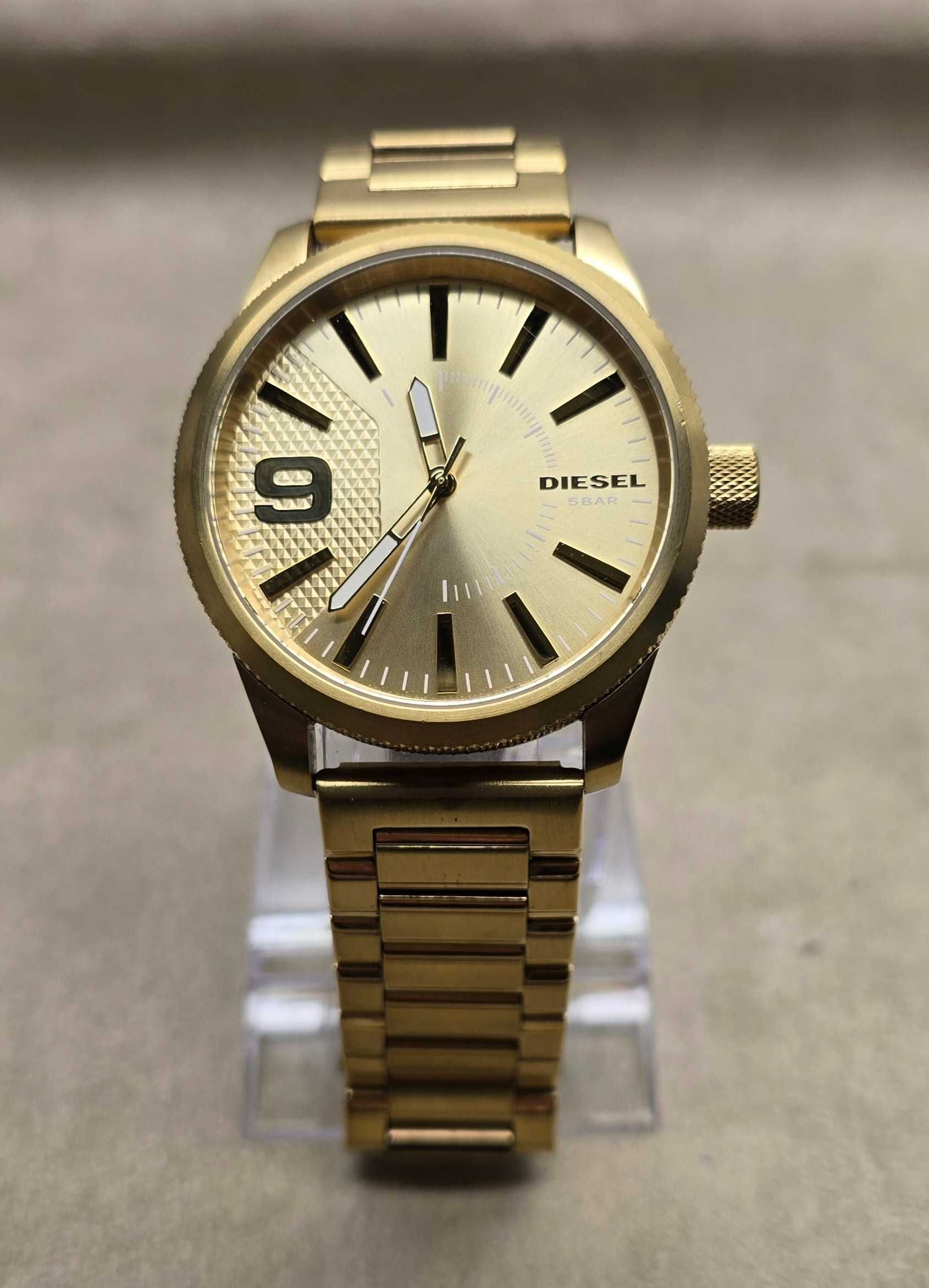 Modny zegarek Diesel RASP DZ1761
