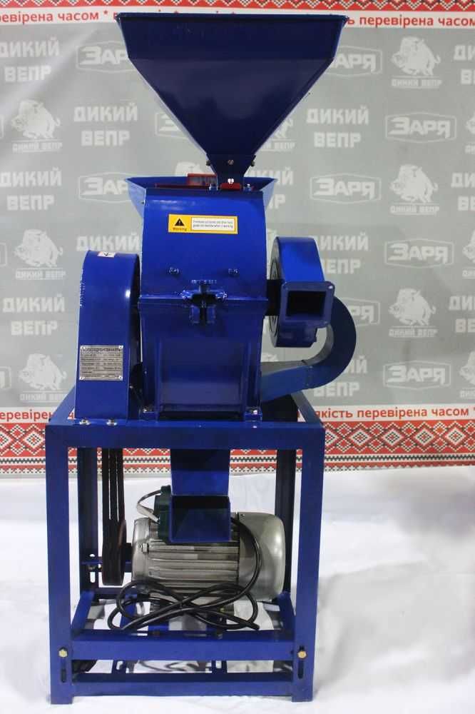 Млин Кормоподрібнювач ДТЗ КР-20С. 3 кВт. Зерно 600 кг/год.