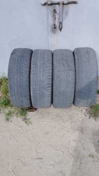 Продам чотири  зимових колеса 225/65 R17(