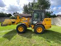 Ładowarka przegubowa JCB 406