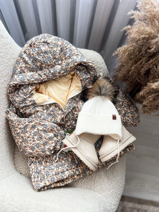 Зимова куртка Zara