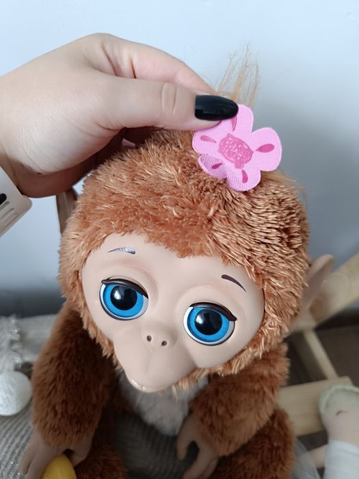 Мавпа FurReal, інтерактивне мавпеня