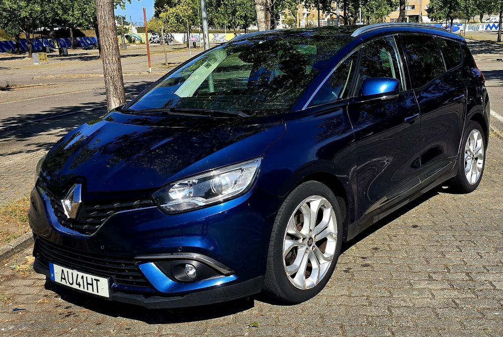 Renault grand scenic