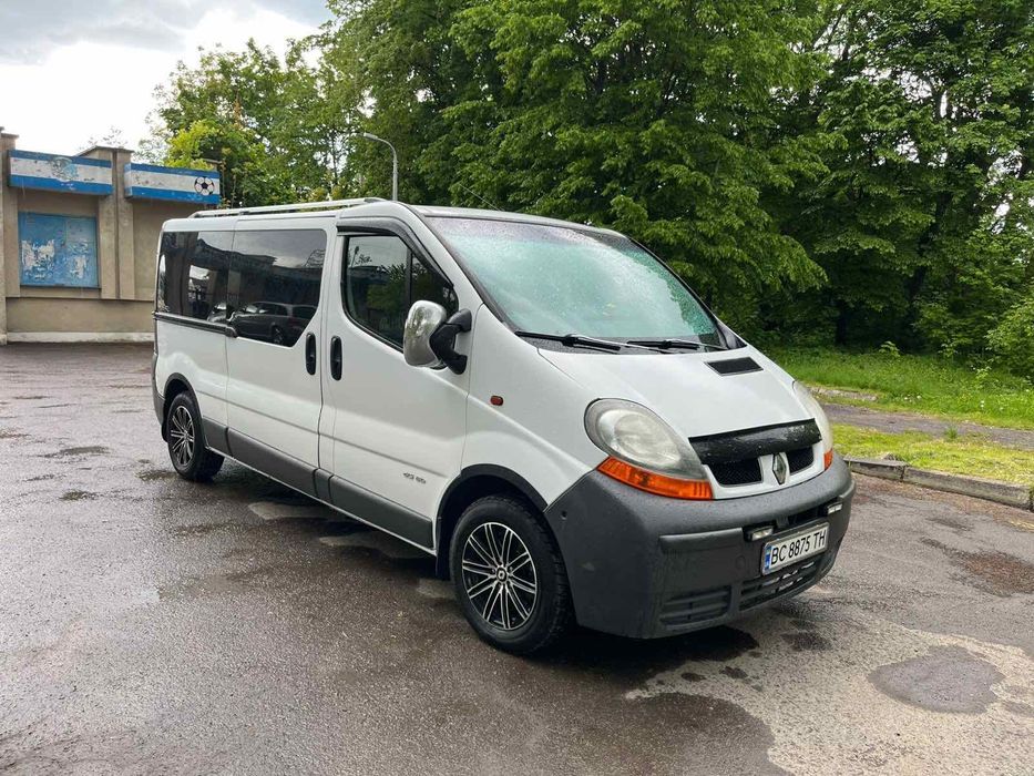 Renault Traffic пасажир