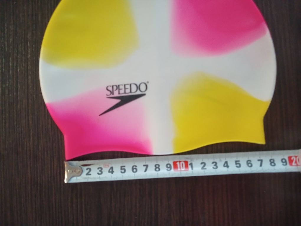 Шапочка для плавания Speedo
