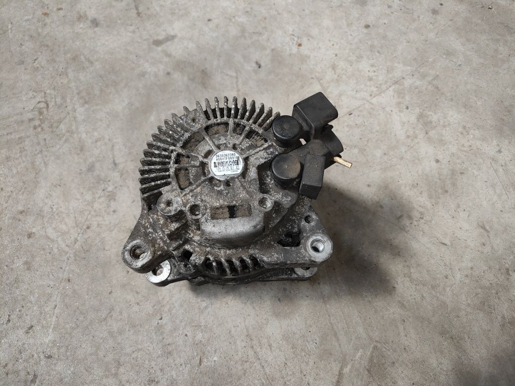 Citroen C4 Xsara Picasso 2.0 HDi alternator 96.393.623.80 i inne
