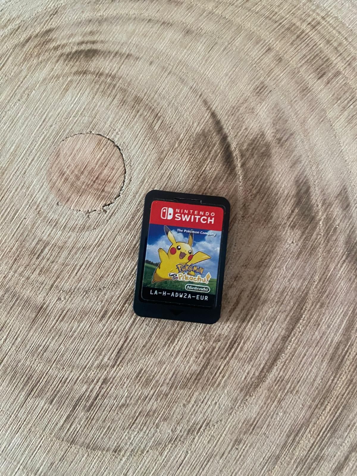 Pokemon Let's Go Pikachu