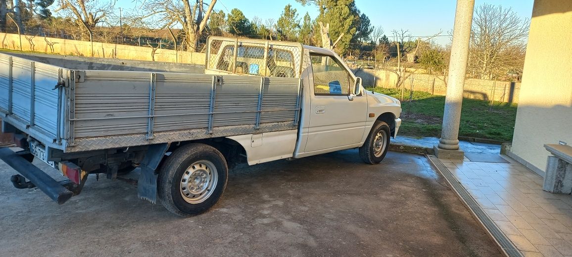 Opel Campo 2.5 bom estado