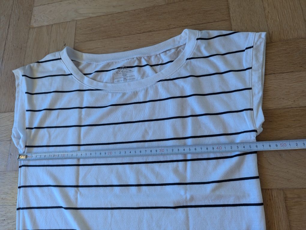 T-shirt C&A rozmiar XS