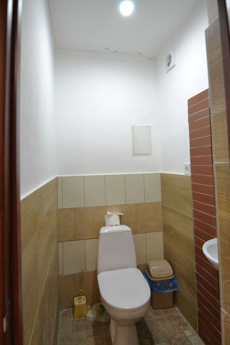 Продається комерційне приміщення  по вул Горбачевського(60)