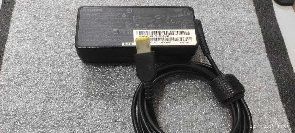 Блоки живлення ждя ноутбуків