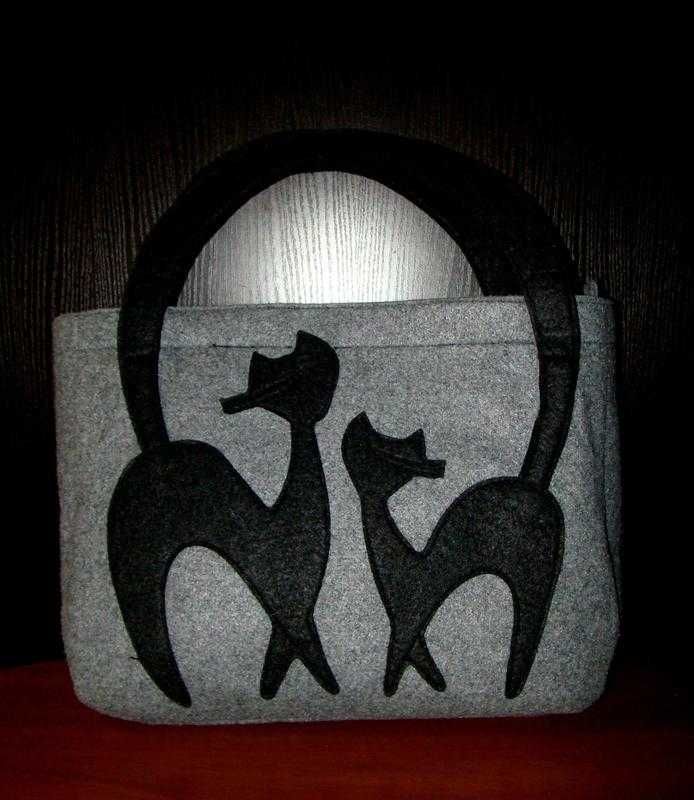 Симпатичная фетровая (войлочная) сумка с котиками Betty Pretty