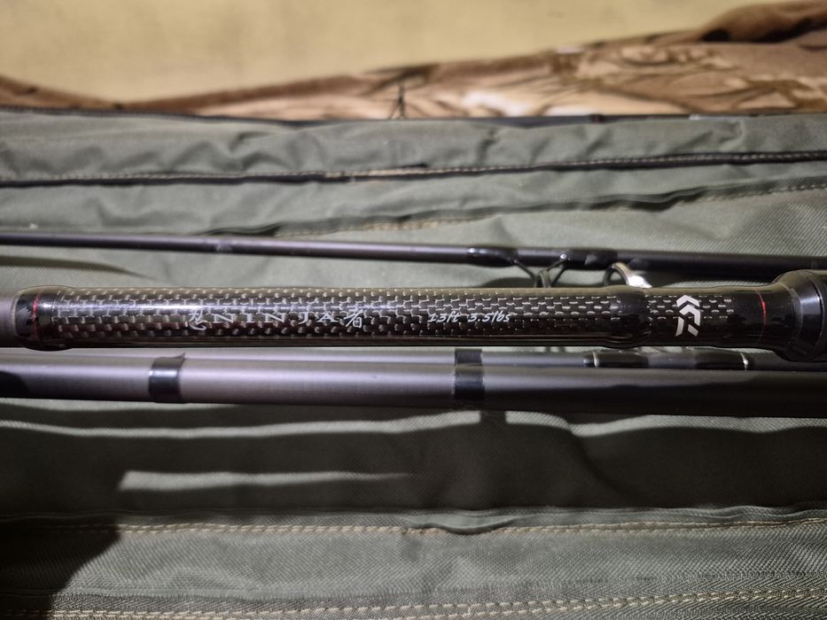 Коропова котушка, вудлище. Ручка підсака. Daiwa, carp pro.