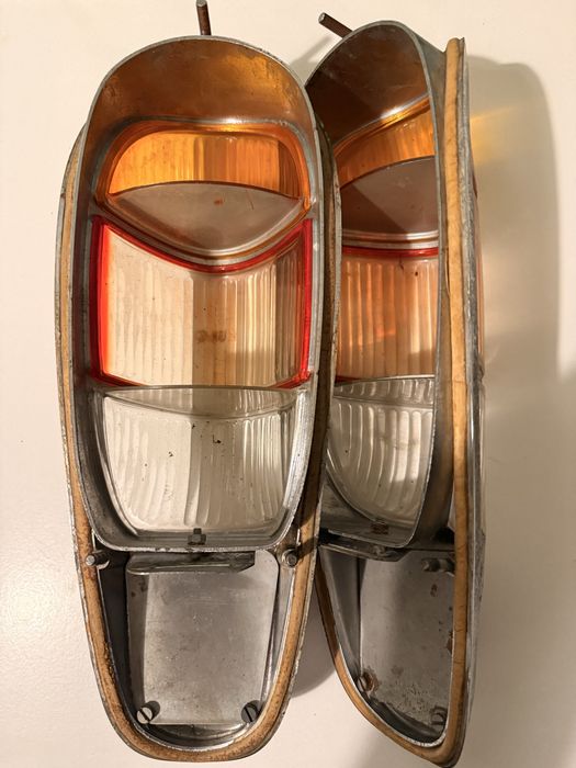 Orginalne tylne lampy Mercedes W189 300d Adenauer W128 220S  Ponton