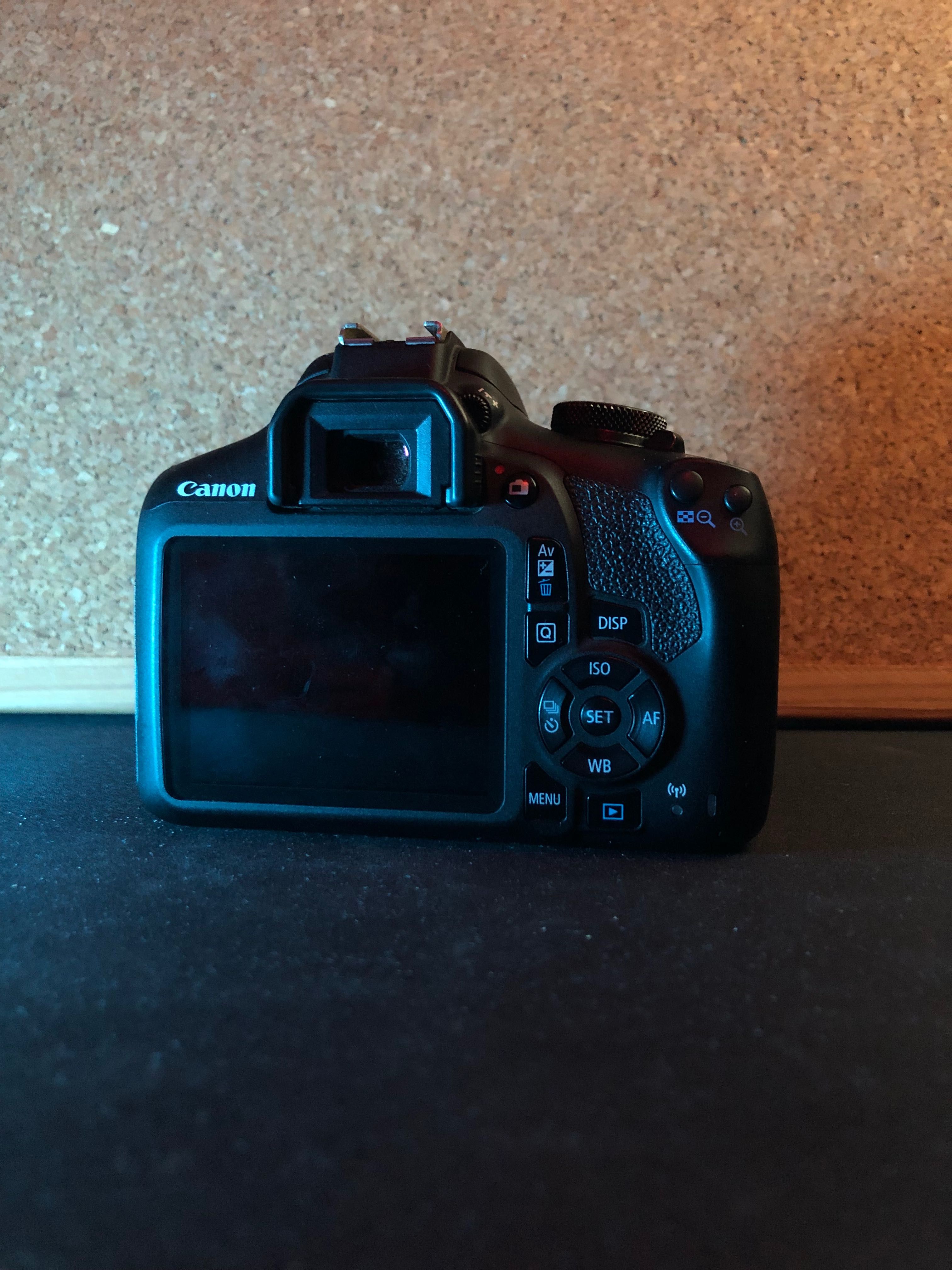 Canon 2000d STARTED PACK