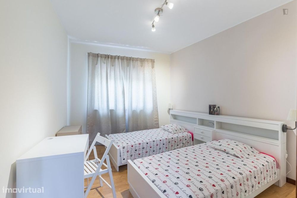 159194 - Quarto twin acolhedor e luminoso no Porto