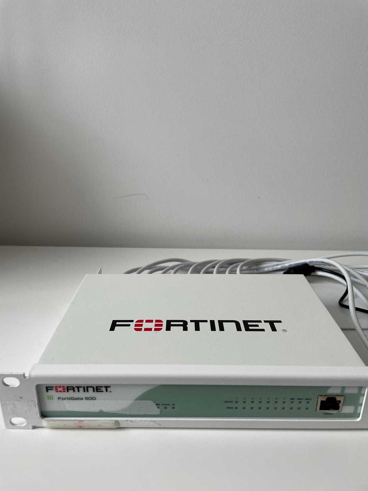 Fortinet FortiGate FG-60D – Firewall UTM + Rack Kit + Patchcordy