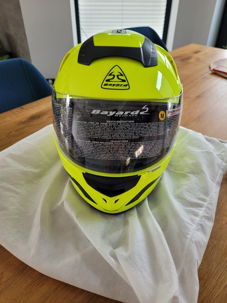 Nowy kask motocyklowy Bayard 2