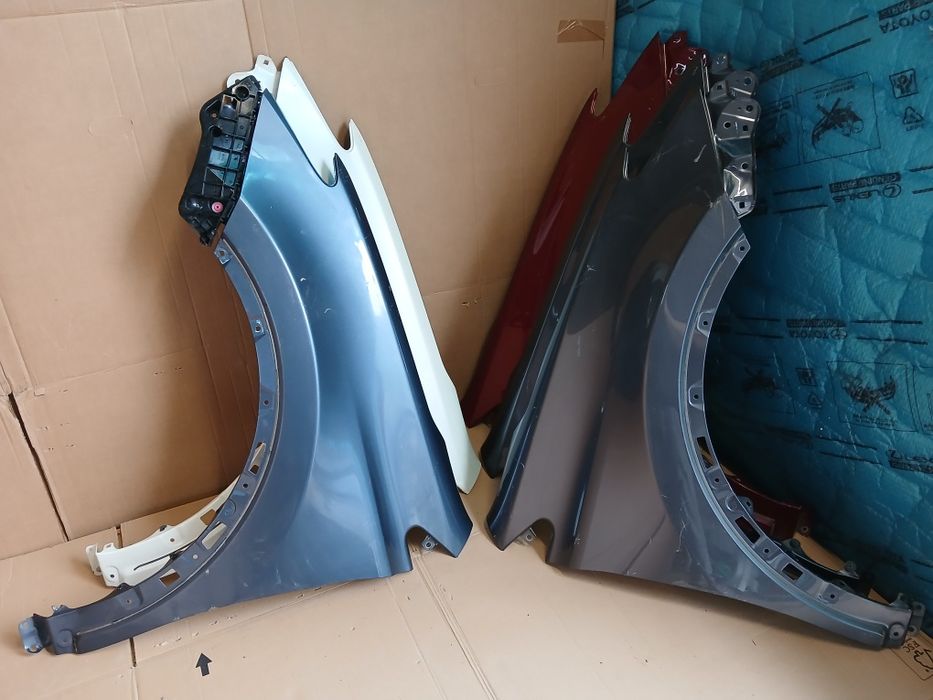Blotnik przedni przod lewy prawy TOYOTA RAV4 IV 13-18