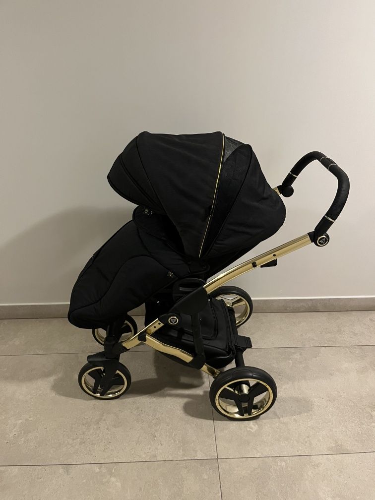 Wózek Junama Diamond 3w1 wraz z nosidełkiem Avionatut Pixel Pro + baza