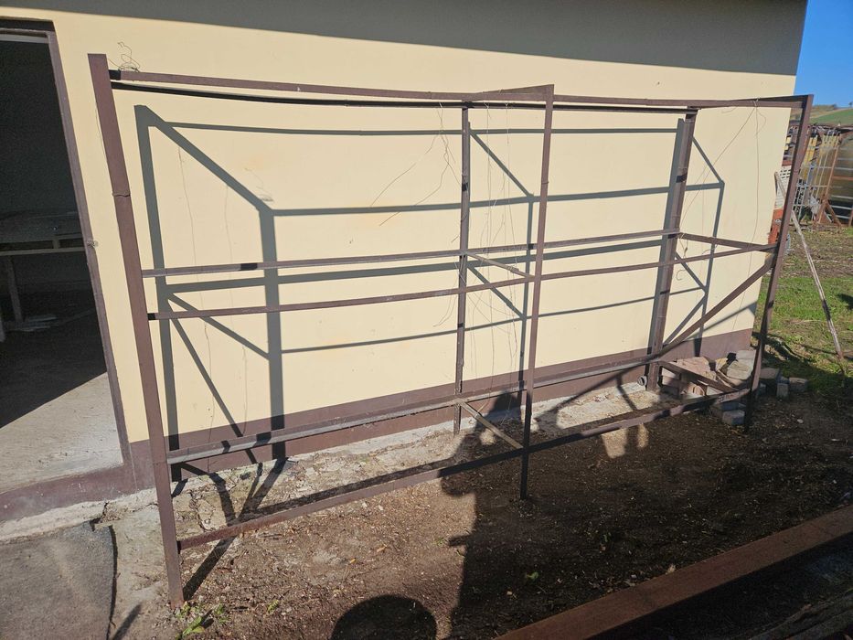 Metalowy Stojak Regał pułka wieszak na opony koła duzy