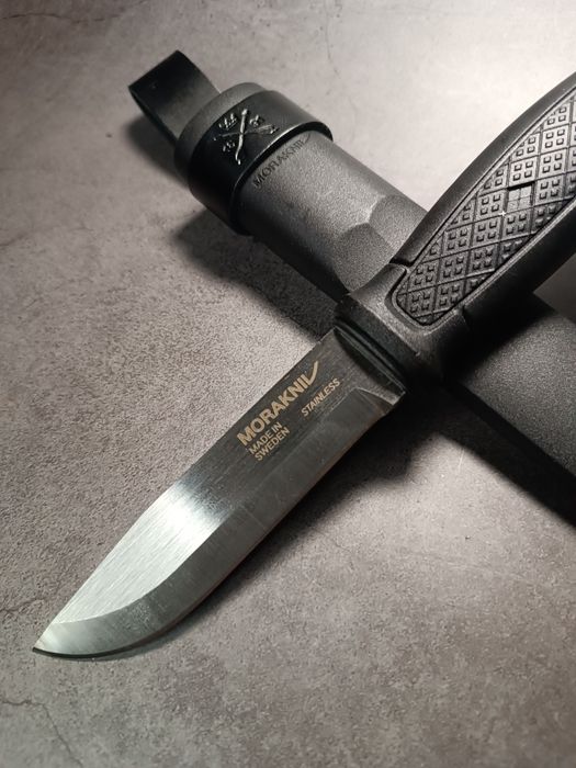 Походный нож Morakniv Garberg черный
