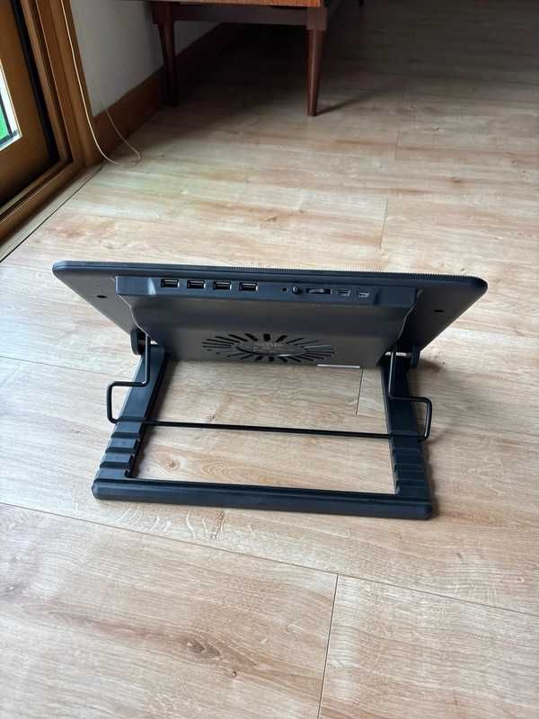Base de refrigeração Cooler Master para PC
