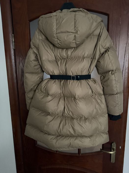 Куртка жіноча  пуховик Prada м