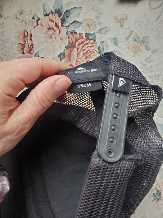 Кепка фірмова Quicksilver бейсболка 55 см бананка
