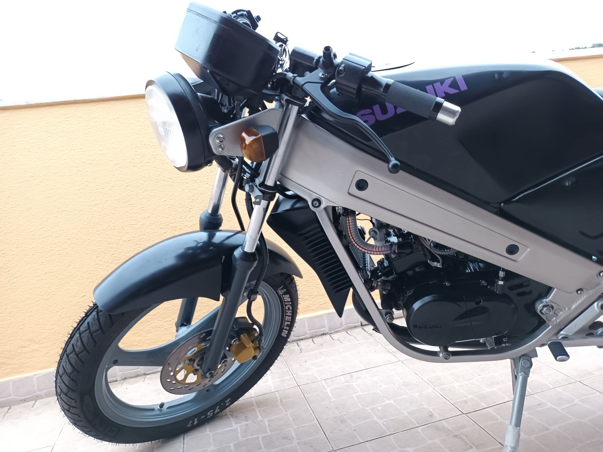 Suzuki Wolf 50 (restaurada)