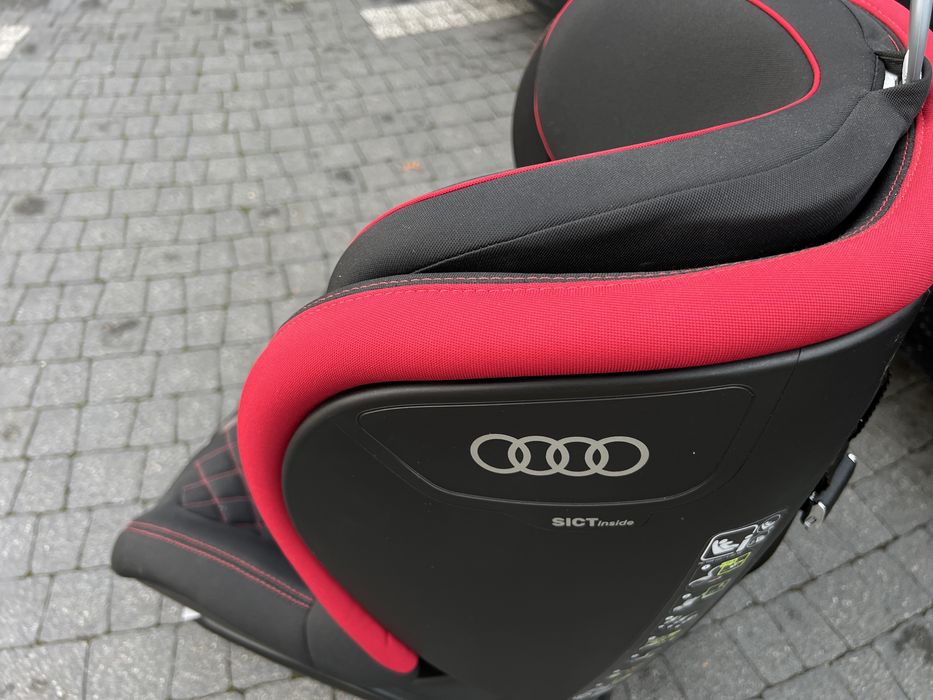 Fotelik dziecięcy Audi Trifix2 I-Size
