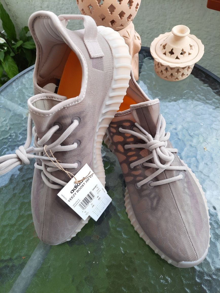 Yeezy 350 V2 Mono Mist rozm. 46