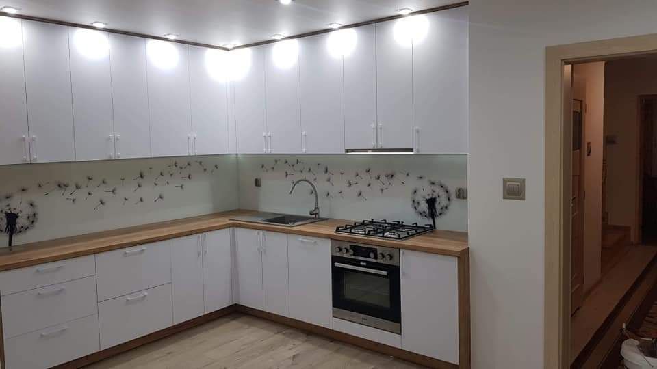 Panele szklane na wymiar – lacobel, grafiki na szkle, szkło hartowane