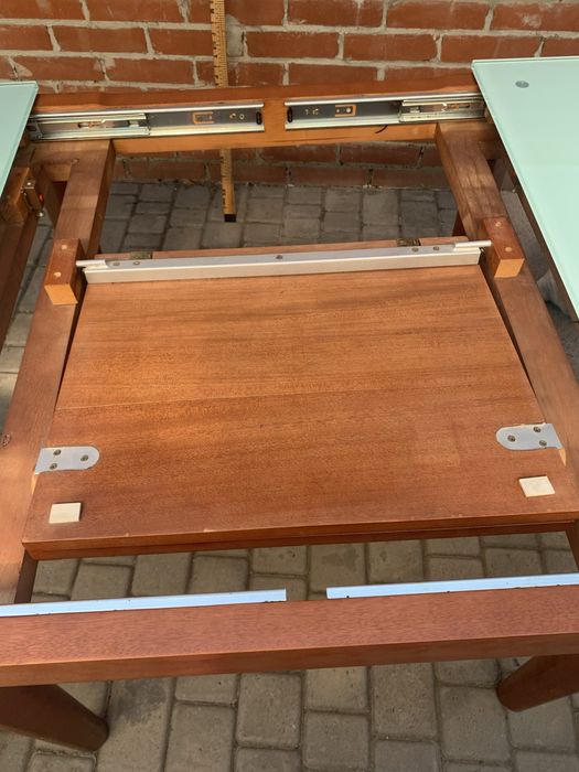 Стол обеденный стеклянный+дерево, раздвижной продам