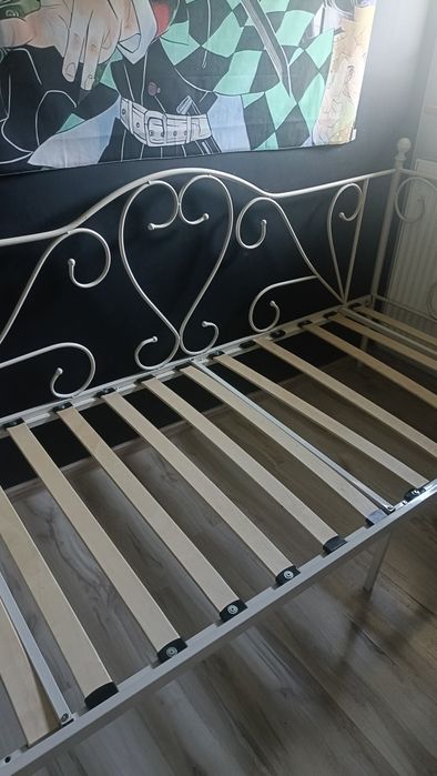 Łóżko metalowe białe młodzieżowe 90x200