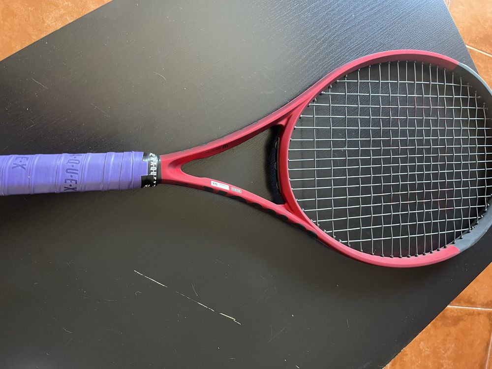 Wilson Clash 100L v2 grip2 - 4 1/4
