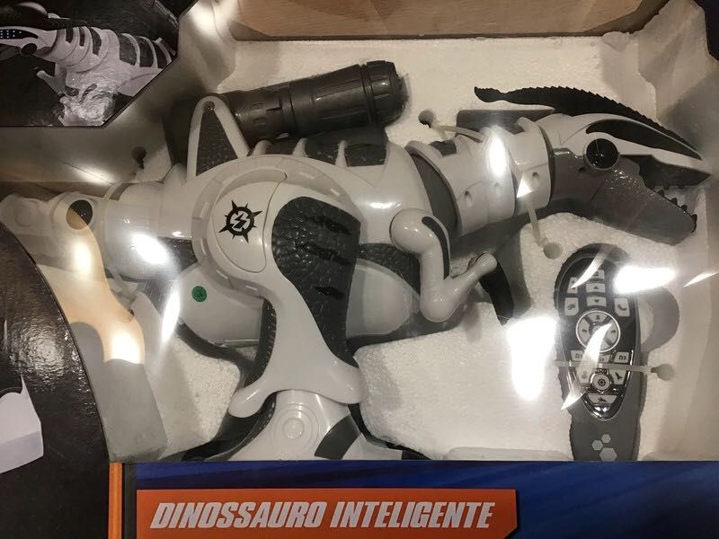 Dinossauro Robot SpeedWheels novo
