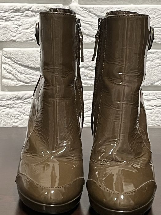 Ботильоны Fendi натуральная лакированная кожа, р.38, оригинал