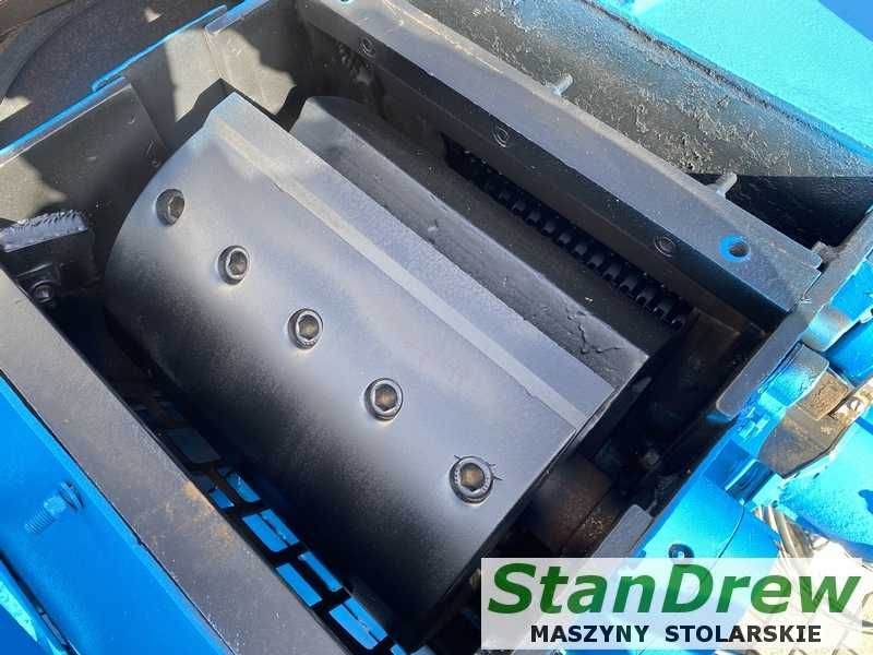 Rębak Klockner do drewna , zrzyn 120x400 L2/1W 37 kw ze zsypem