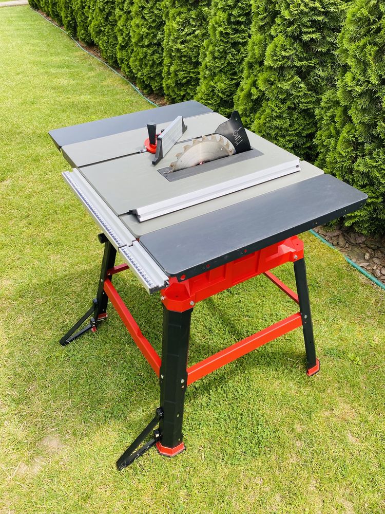 Верстат циркулярний Einhell TC-TS 254 U з Німеччини